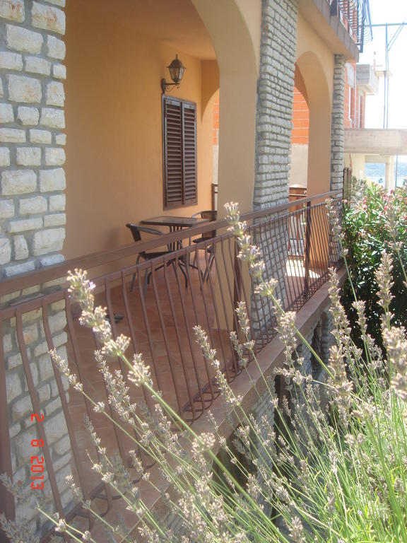 Apartments Renata Primošten Exterior foto
